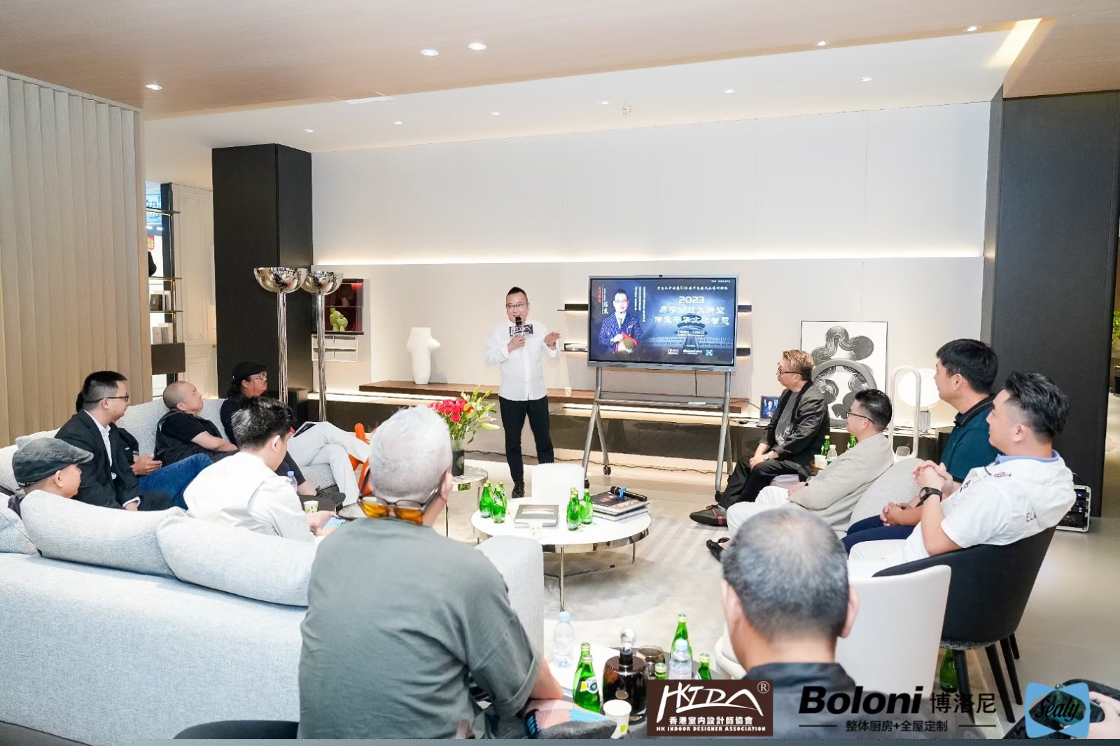 1739239722579865.jpg 1739239722579865.jpg